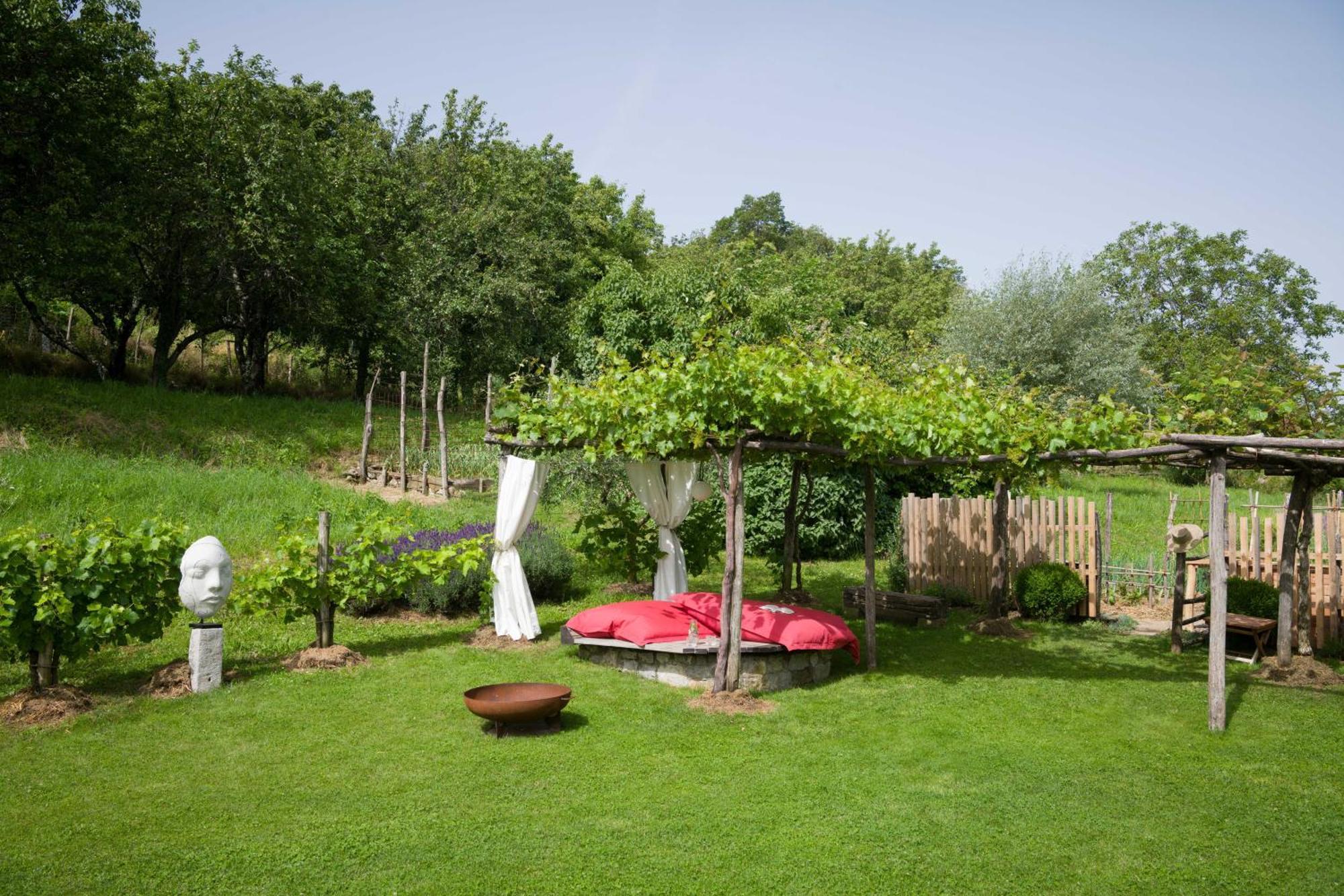 Villa Artes With Free Hot Tub & Sauna Branik Exteriör bild